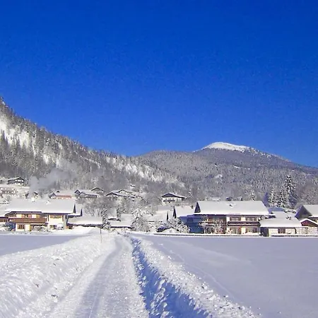 Gastehaus Christina -wallgau *